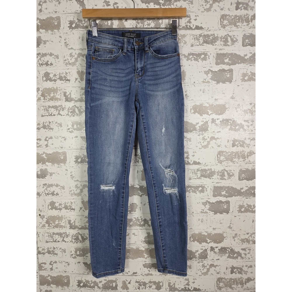 Judy Blue Relaxed Fit Jeans Size 25 Distressed Medium Wash Straight Leg Cropped